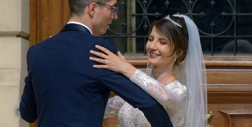 Cat ia leo de la rosiori la o nunta